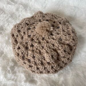 Beret hat, average adult size.
